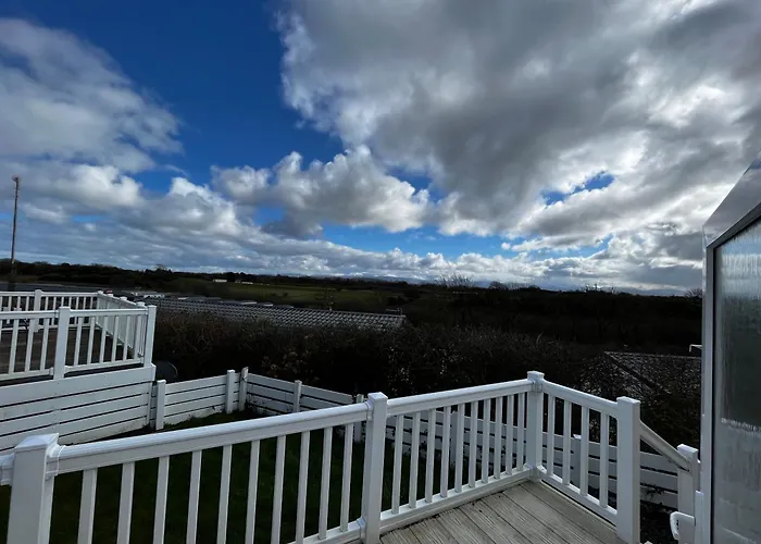 Ger-Y-Bwlch - Spacious Static On 5Star Site With Swimming Pool