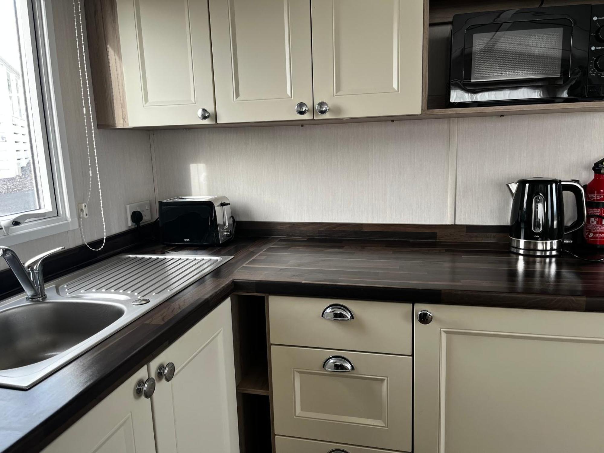 Apartment Ger-y-bwlch - Spacious Static On 5star Site With Swimming Pool
